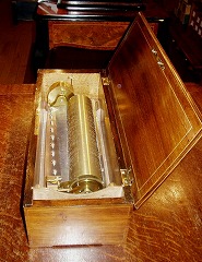 �V�����_�[�E�I���S�[���̌��{